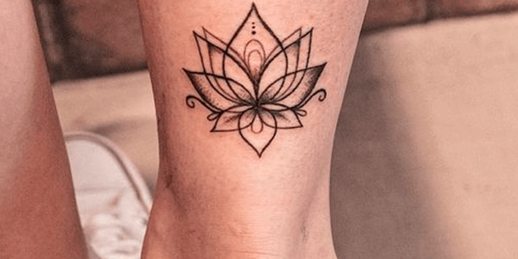 tatuagem de mandala no braço