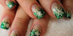 unhas decoradas verdes com glitter