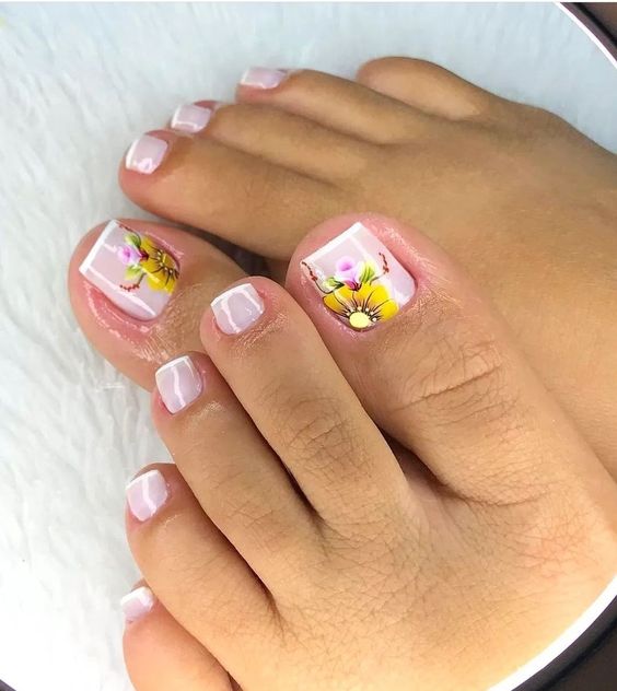 Unhas floridas (Pinterest)