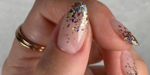 nails glitter