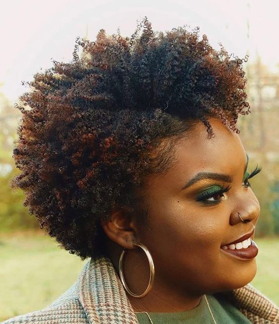 Pixie Cut Afro (Pinterest) - Corte cabelo signo