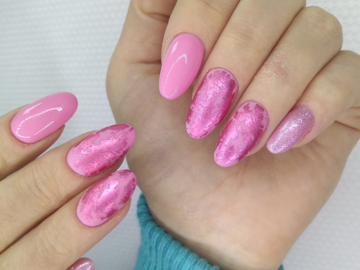 Ideias de nail arts com rosa