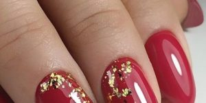 cropped-Unhas-bonitas-em-vermelho-com-dourado-Pinterest.jpg