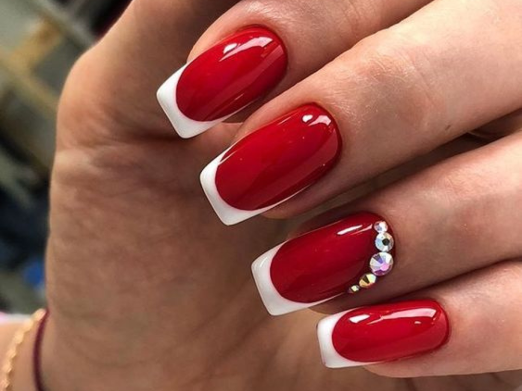 Unhas-Vermelhas-com-Francesinha-2-1024x768