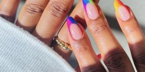 unhas coloridas francesinhas