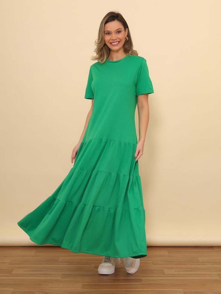 Vestido verde de cintura simples (Pinterest)