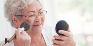 Blush para mulheres maduras