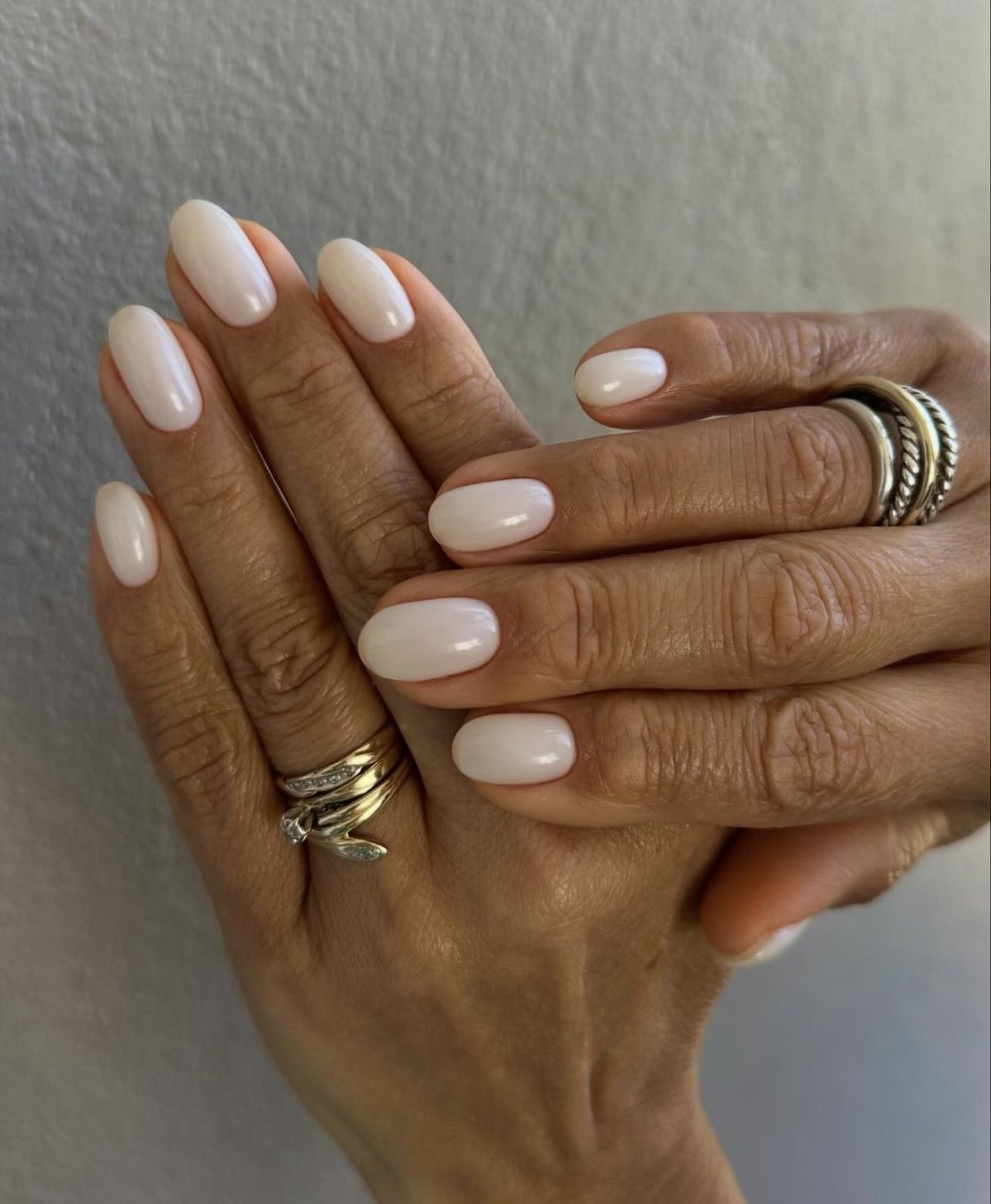 Unhas decoradas para mulheres de 50 anos