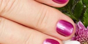 cores neutras para unhas de mulher madura